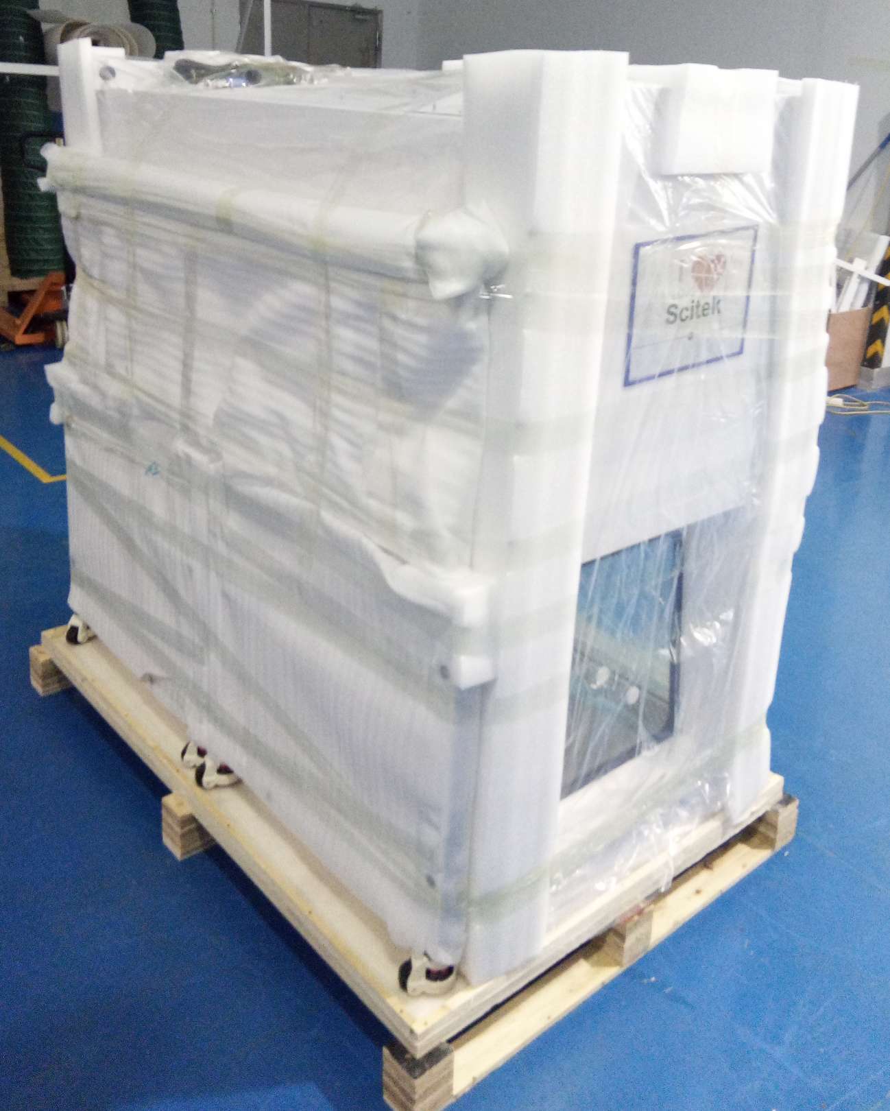 Class II A2 Biological Safety Cabinet (6) Class II A2 Biological Safety Cabinet (6)