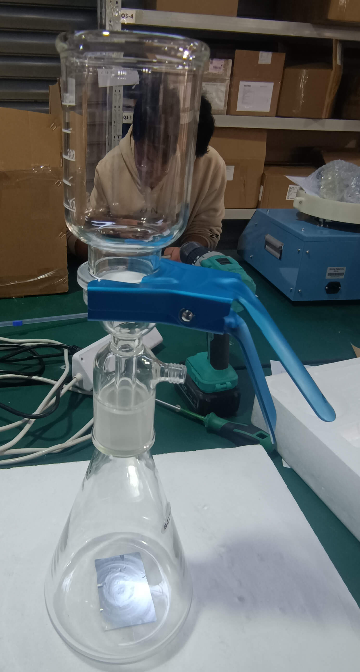 Solvent Filtration Apparatus