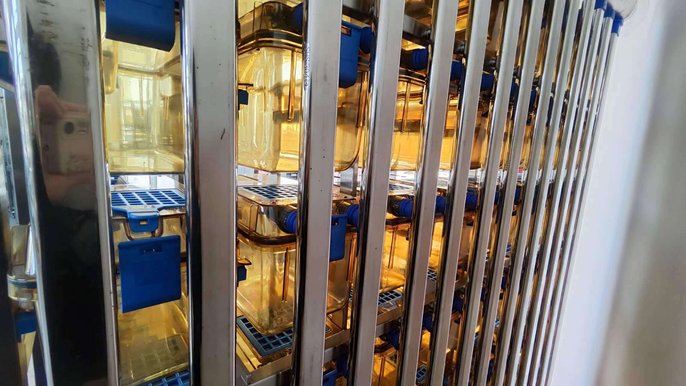 IVC cage box (2)