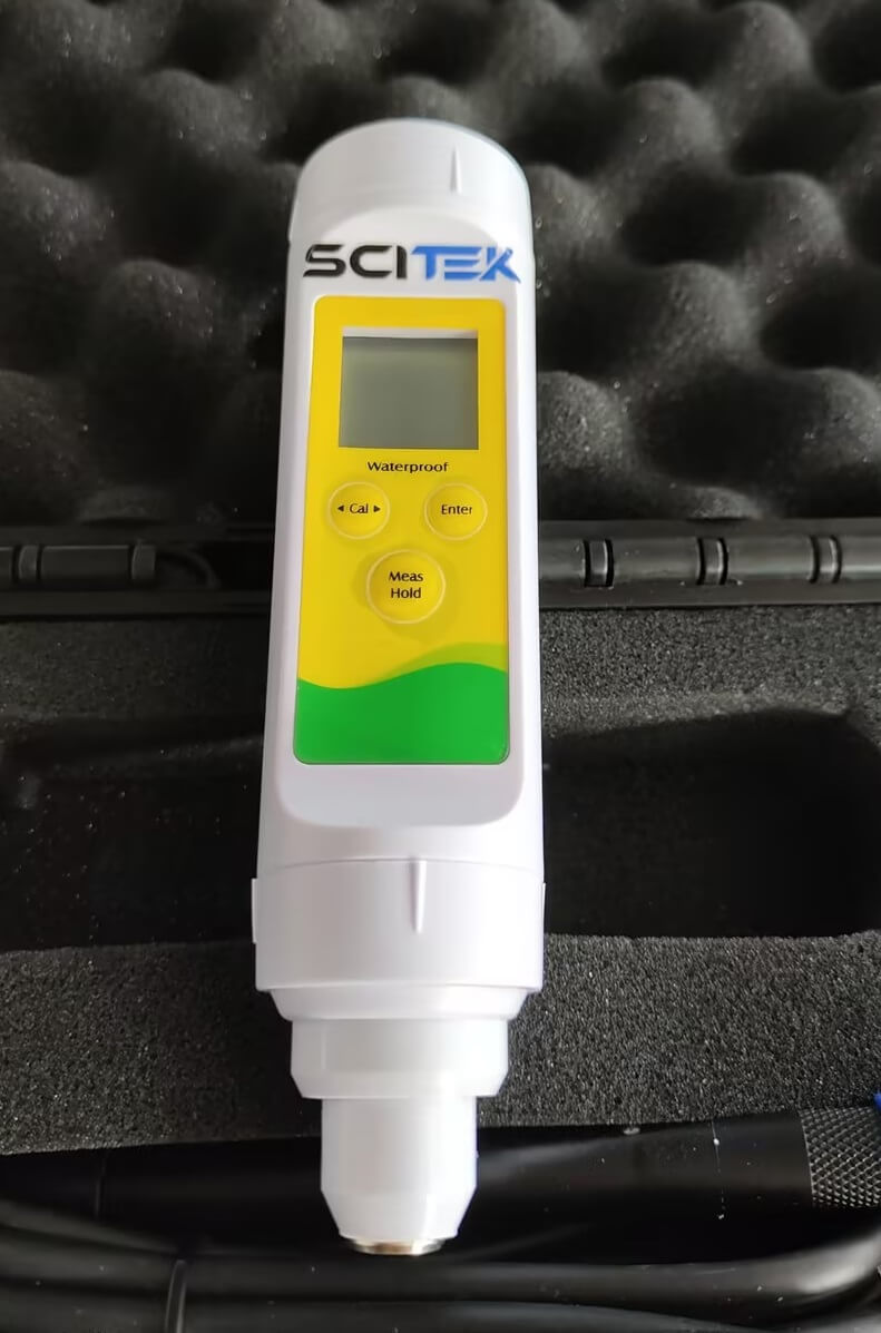 portable dissolved oxygen meter
