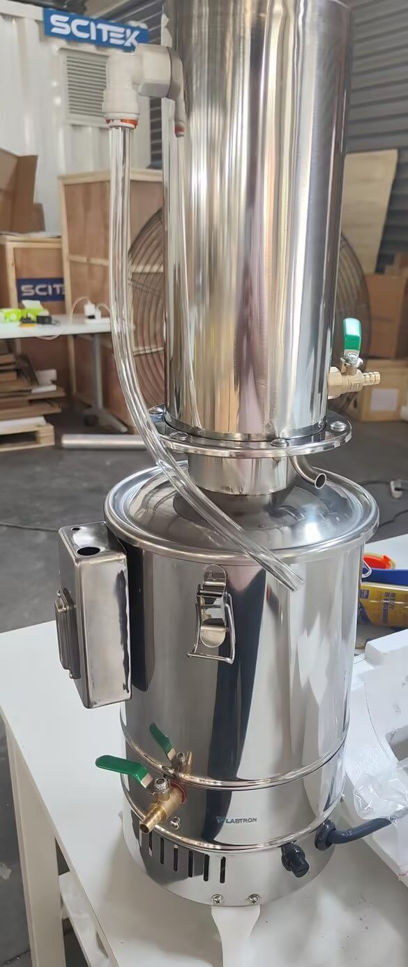 Electric-heating Water Distiller