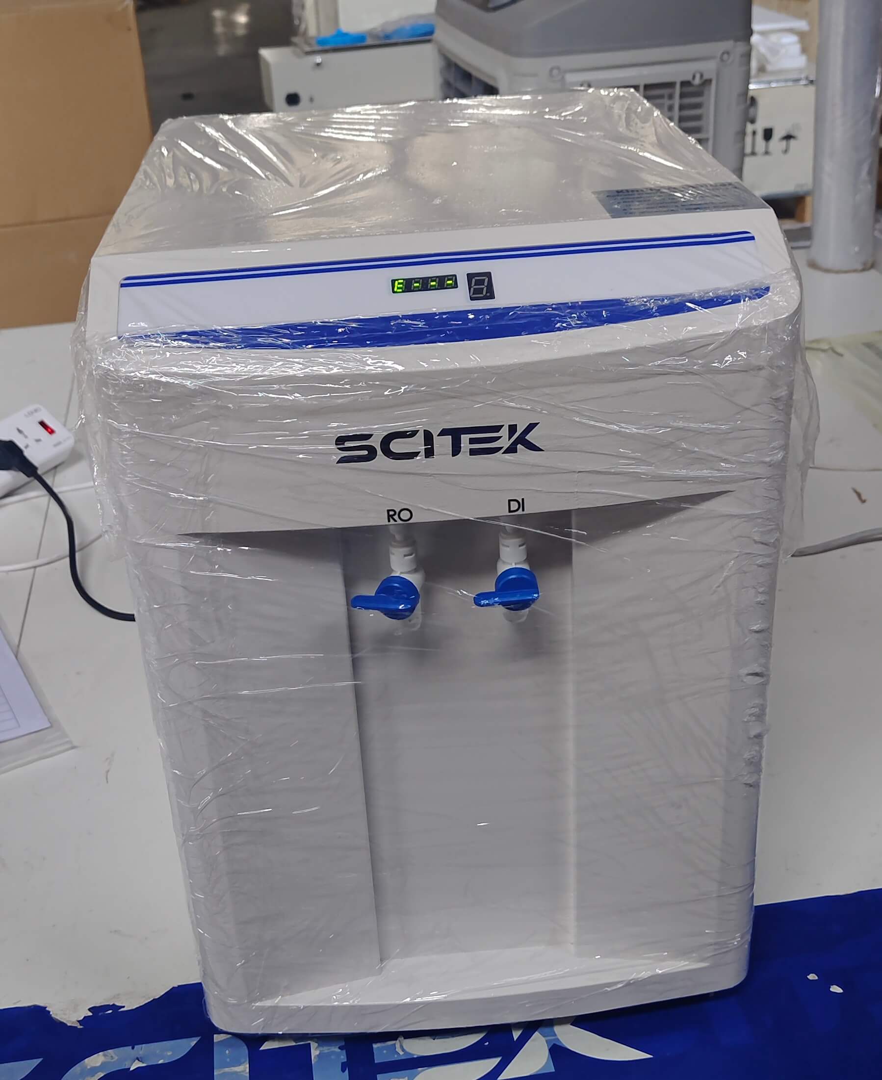 Deionized Water Purifier