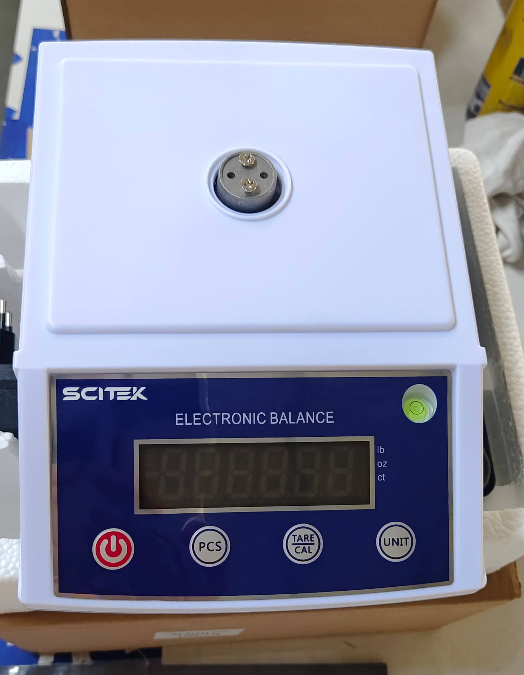 analytical weighing balance