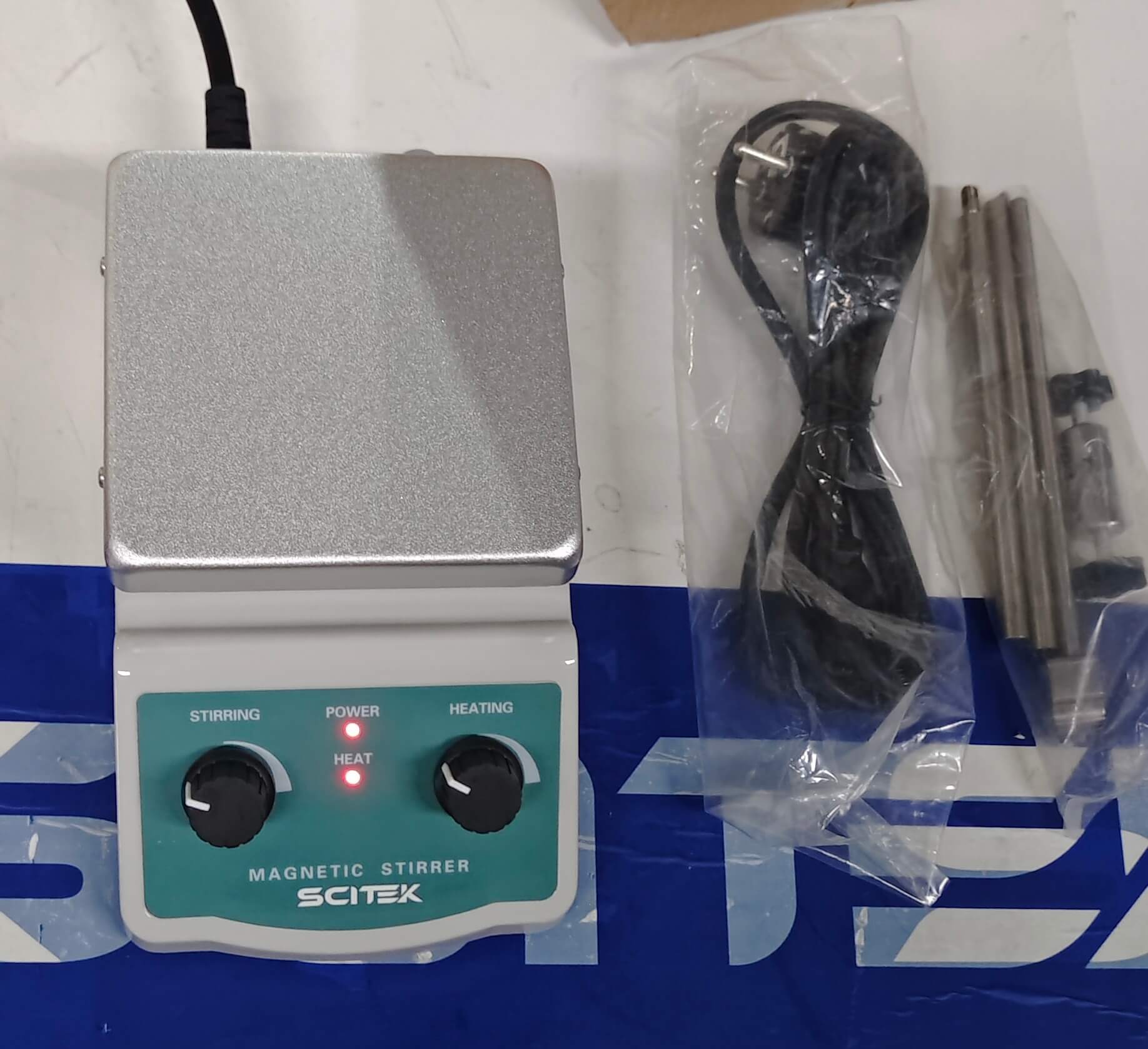 magnetic hotplate stirrer;