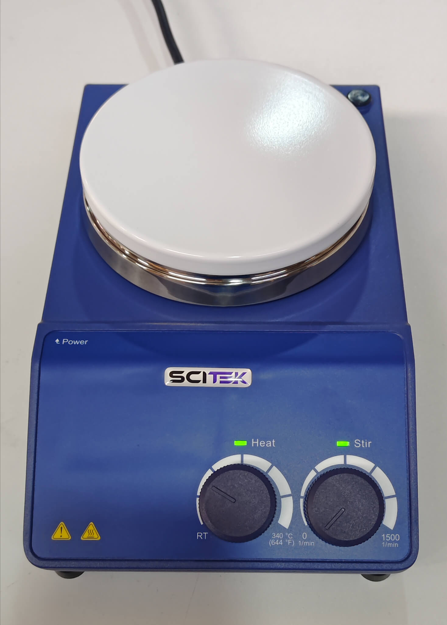 Hotplate Magnetic Stirrer