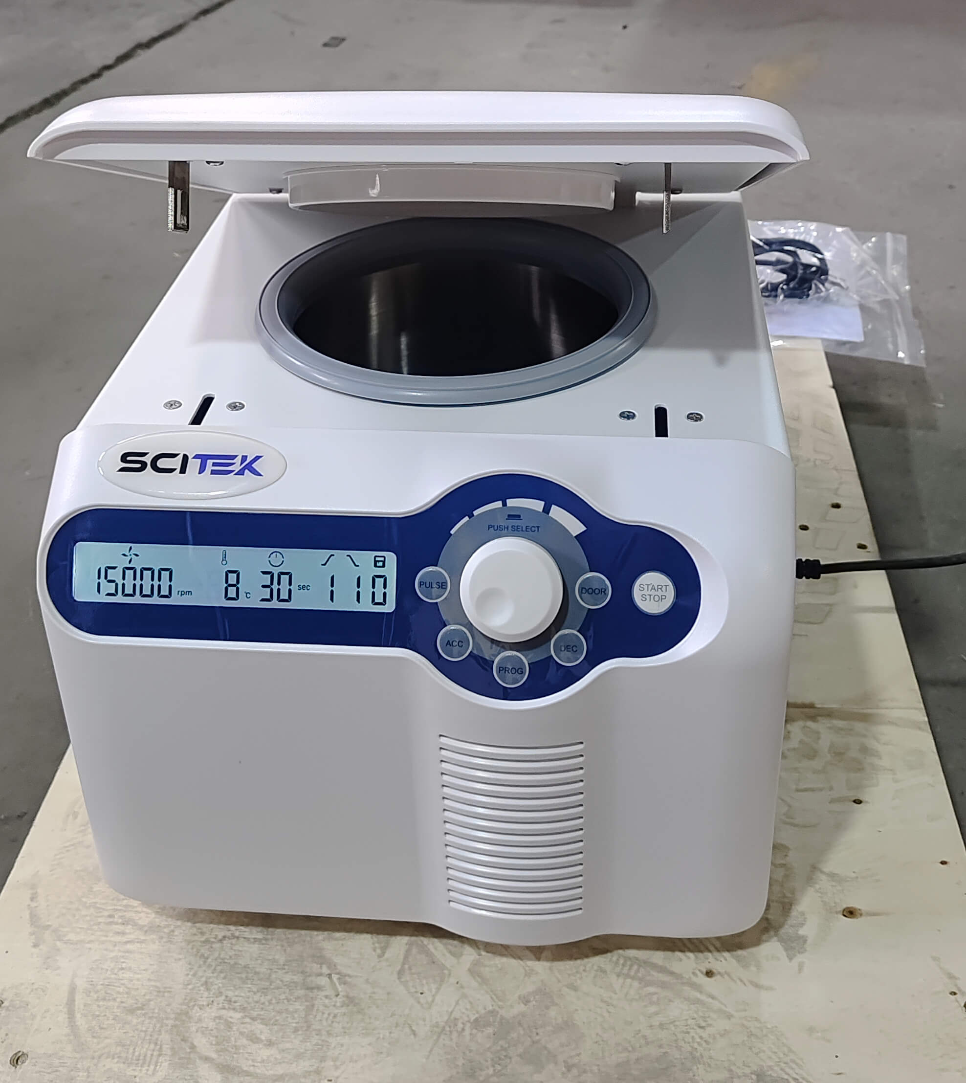 Refrigerated Centrifuge