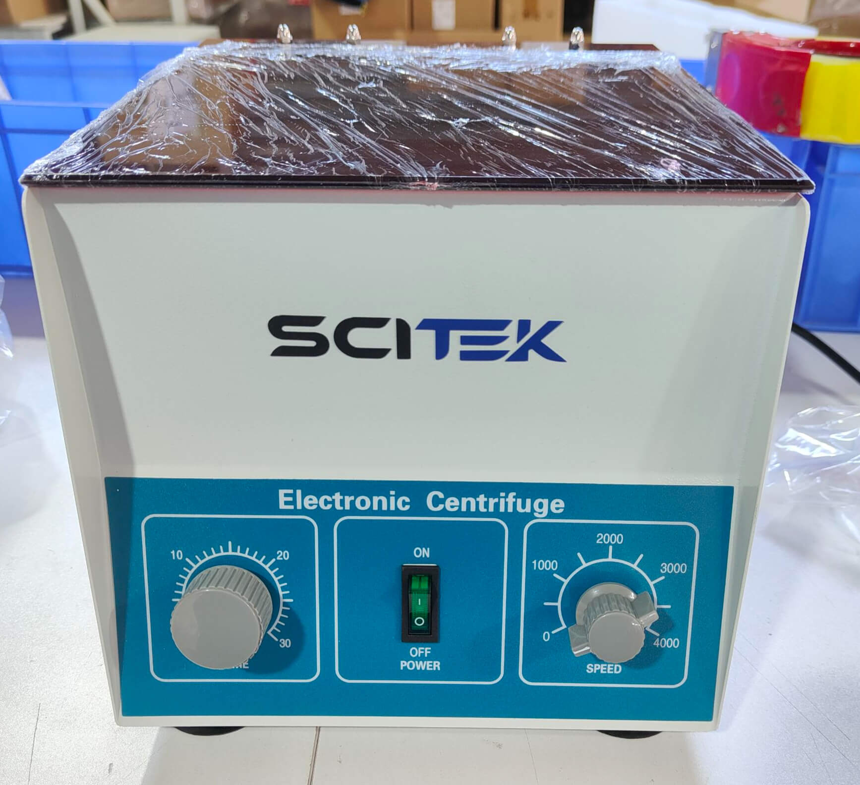 Low Speed Centrifuge