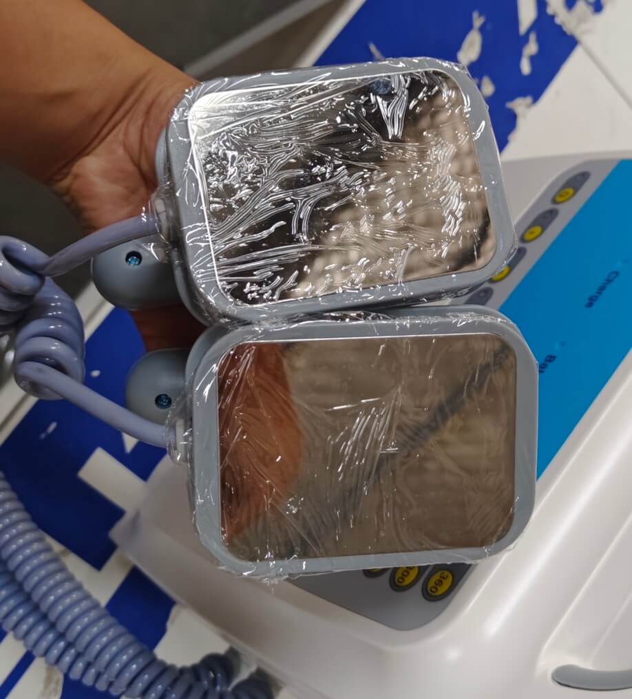 Automated external defibrillator 