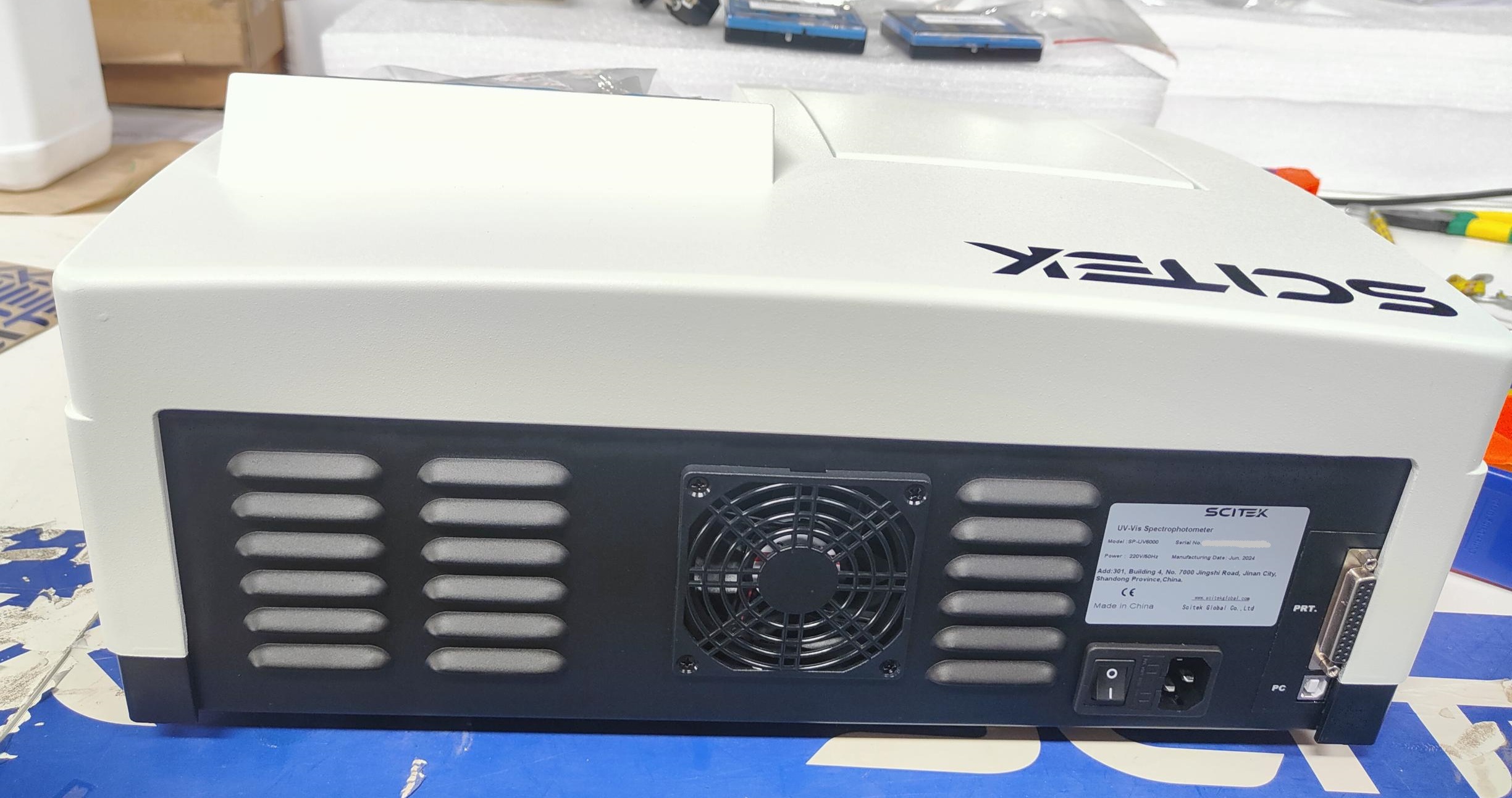UV Visible Spectrophotometer