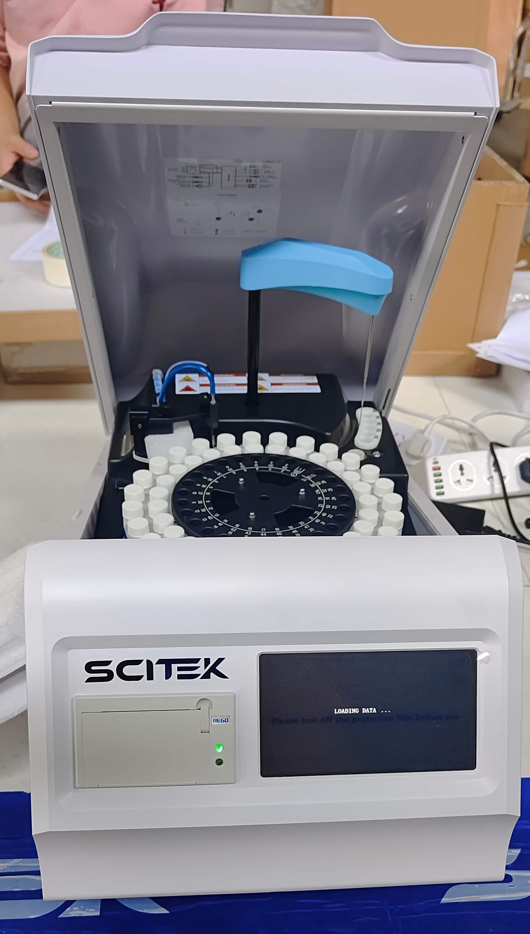 clinical chemistry analyzer