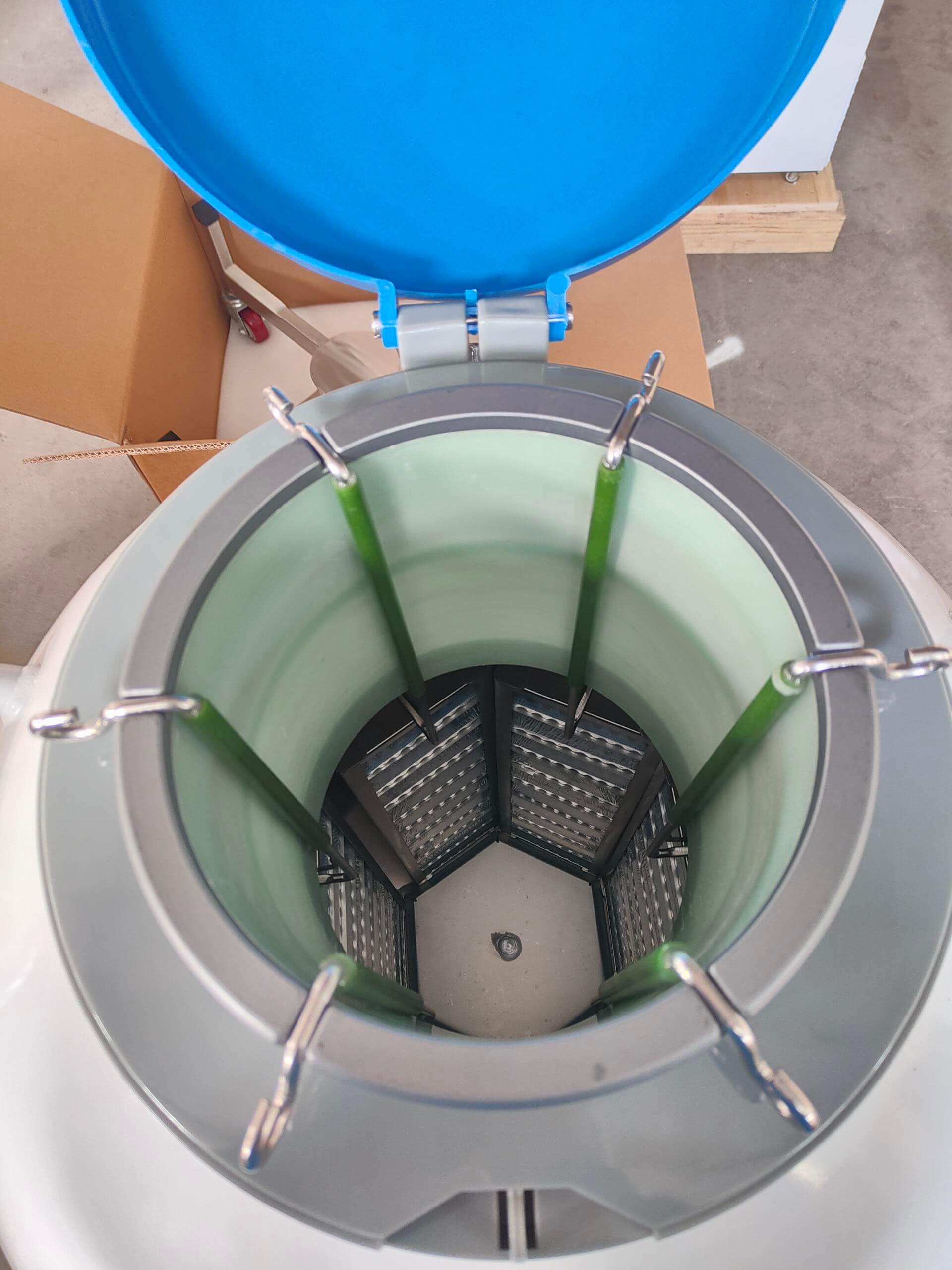 Laboratory Liquid Nitrogen Tank