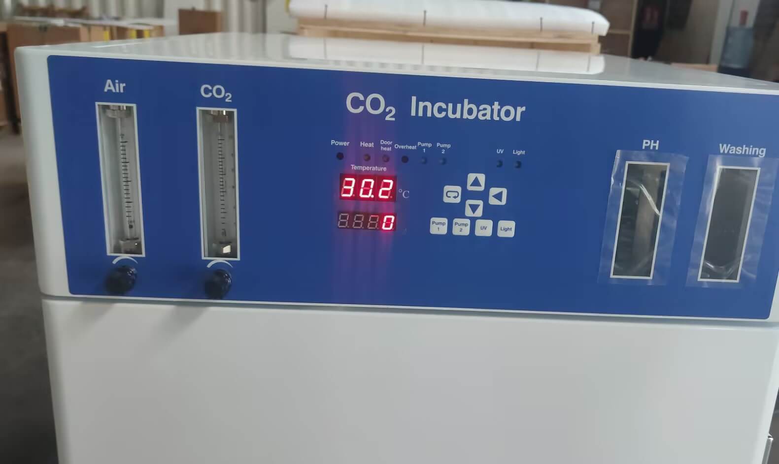 co2 incubator screen