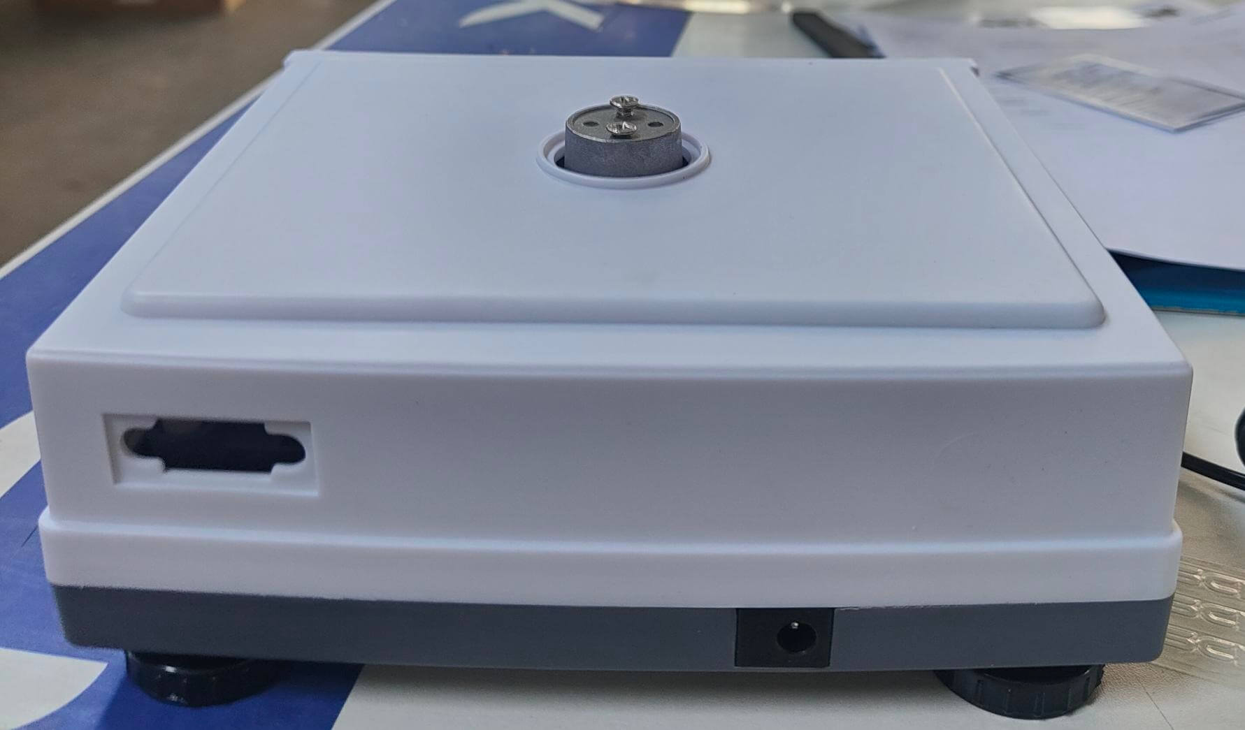 analytical balance
