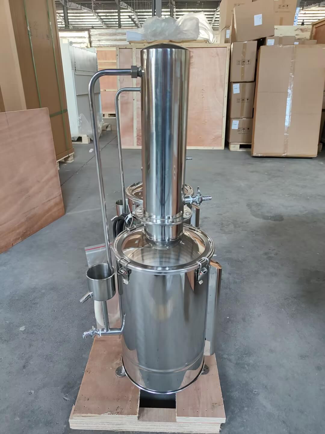large distilled water machine