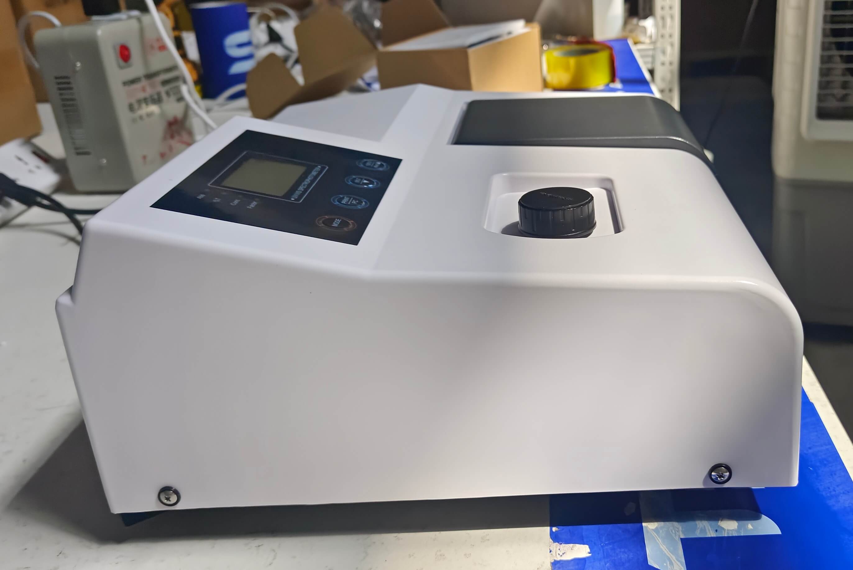 UV-VIS Spectrophotometer