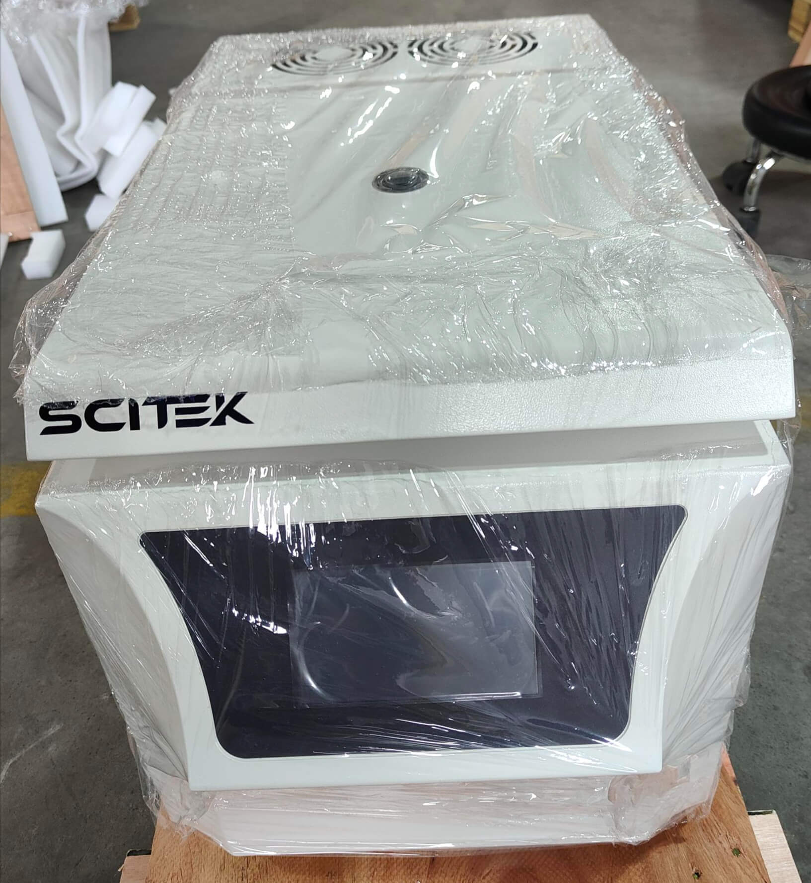 Benchtop High Speed Refrigerated Centrifuge
