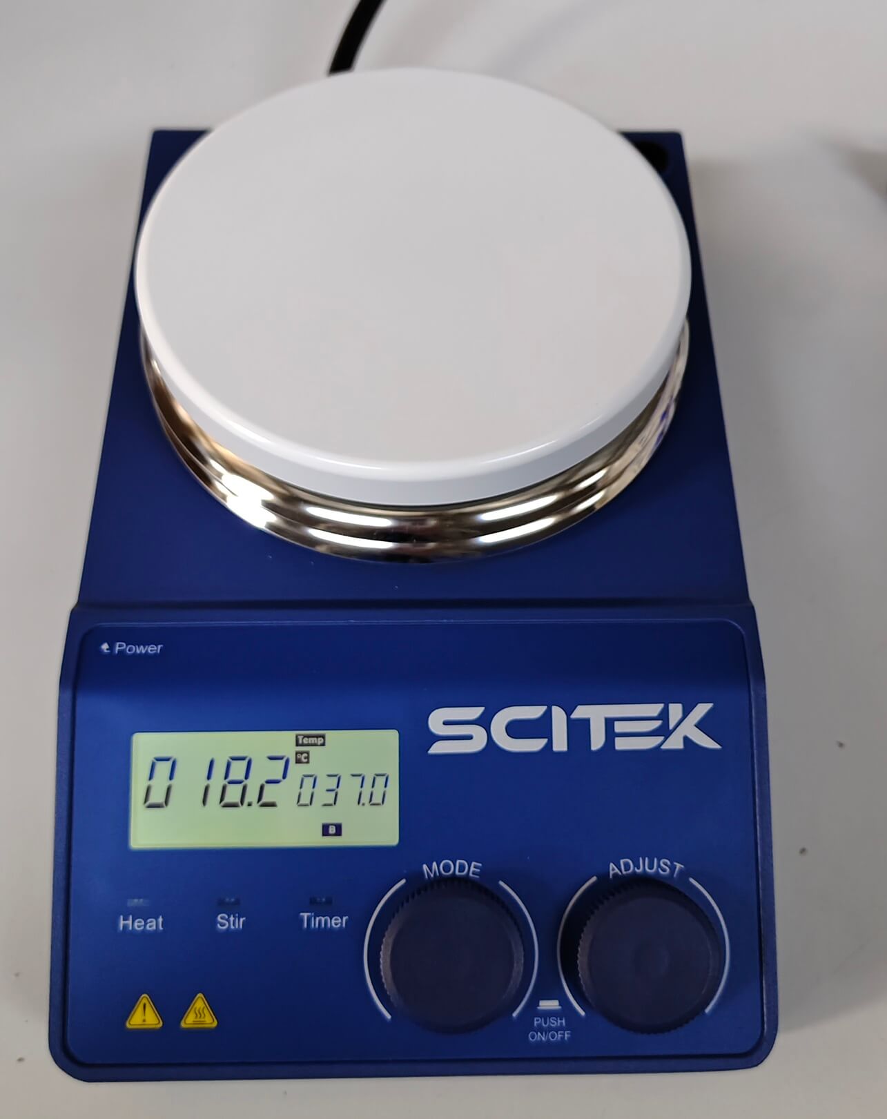 Hotplate Magnetic Stirrer