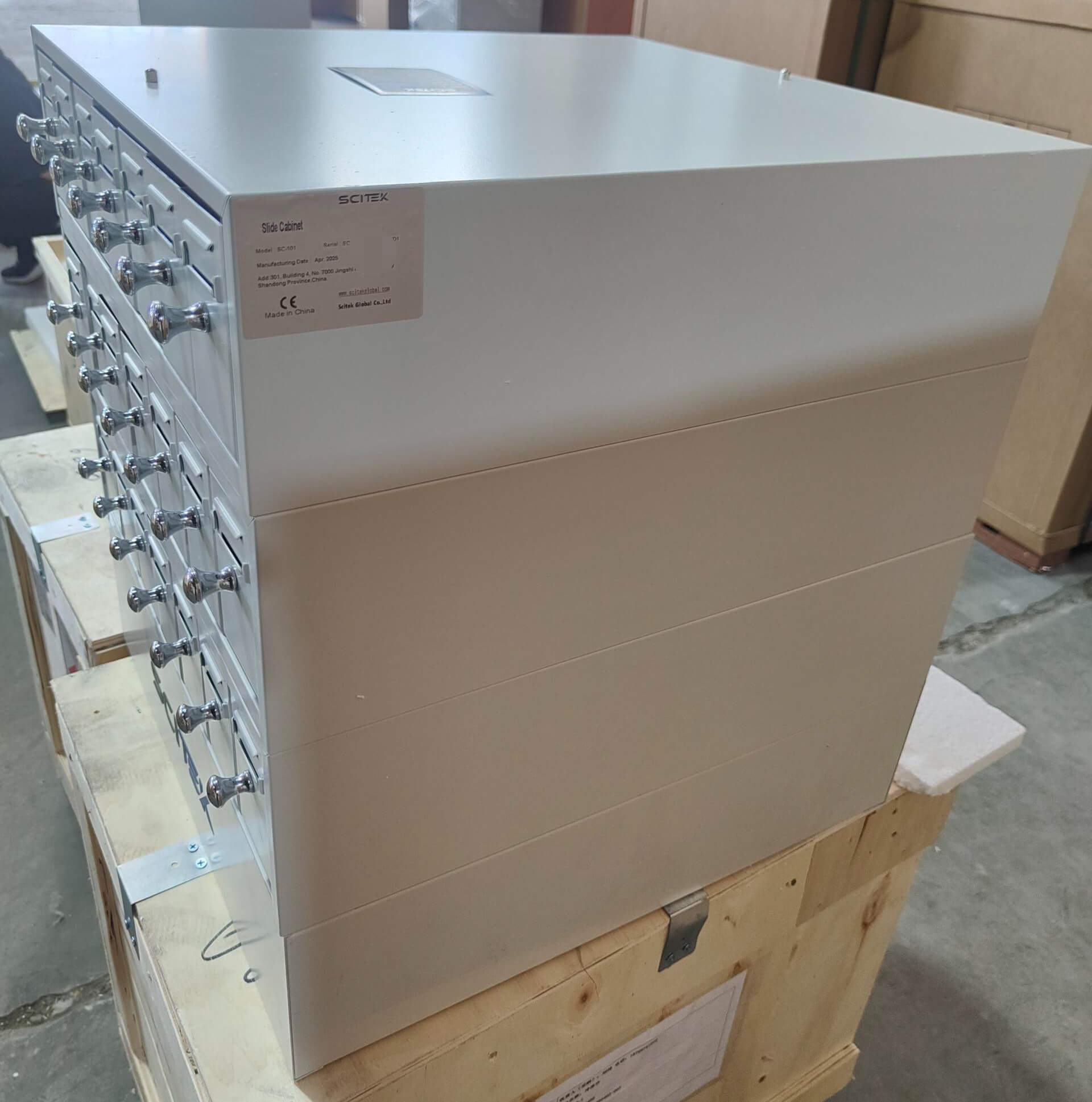 Slide Cabinet