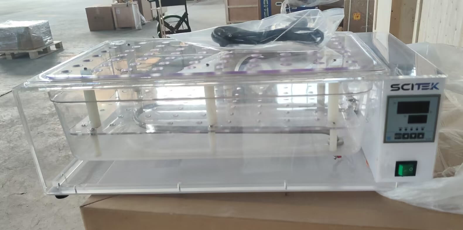 Transparent Water Bath