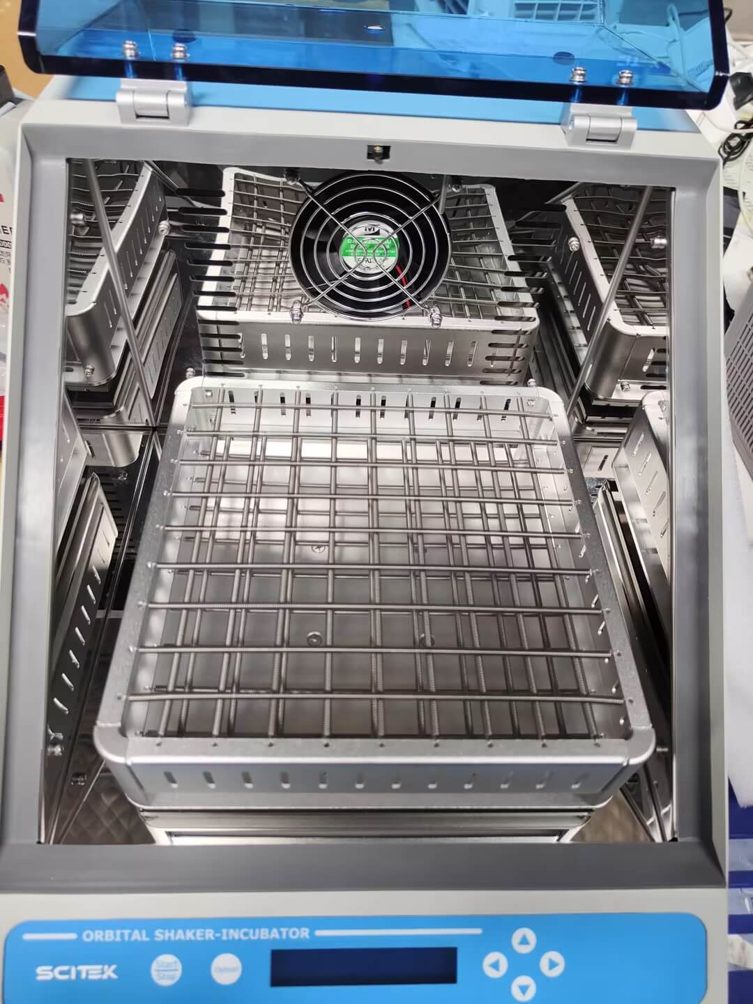 Constant Temperature Incubator Shaker