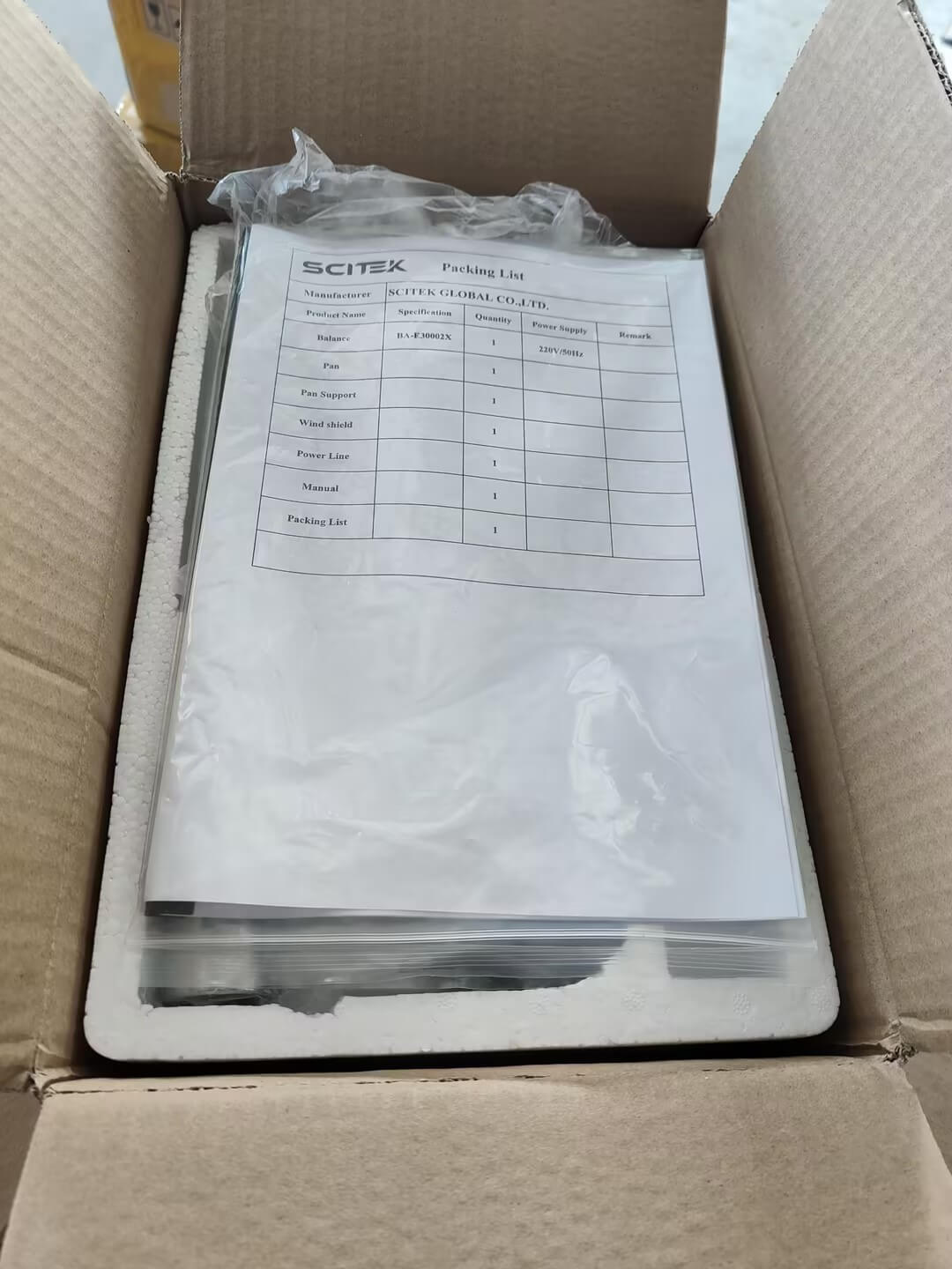Electronic Analytical Balance