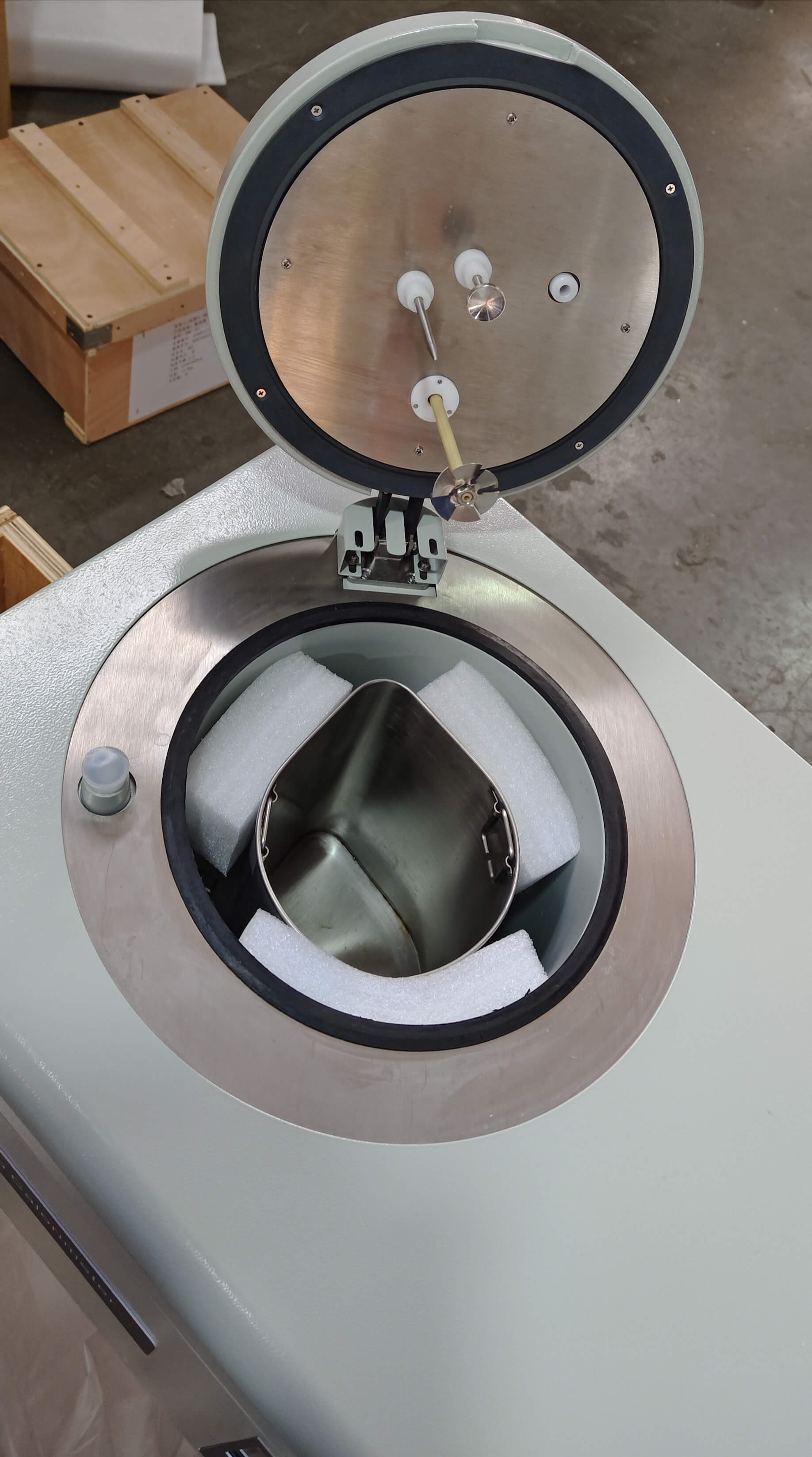 Automatic Oxygen Bomb Calorimeter