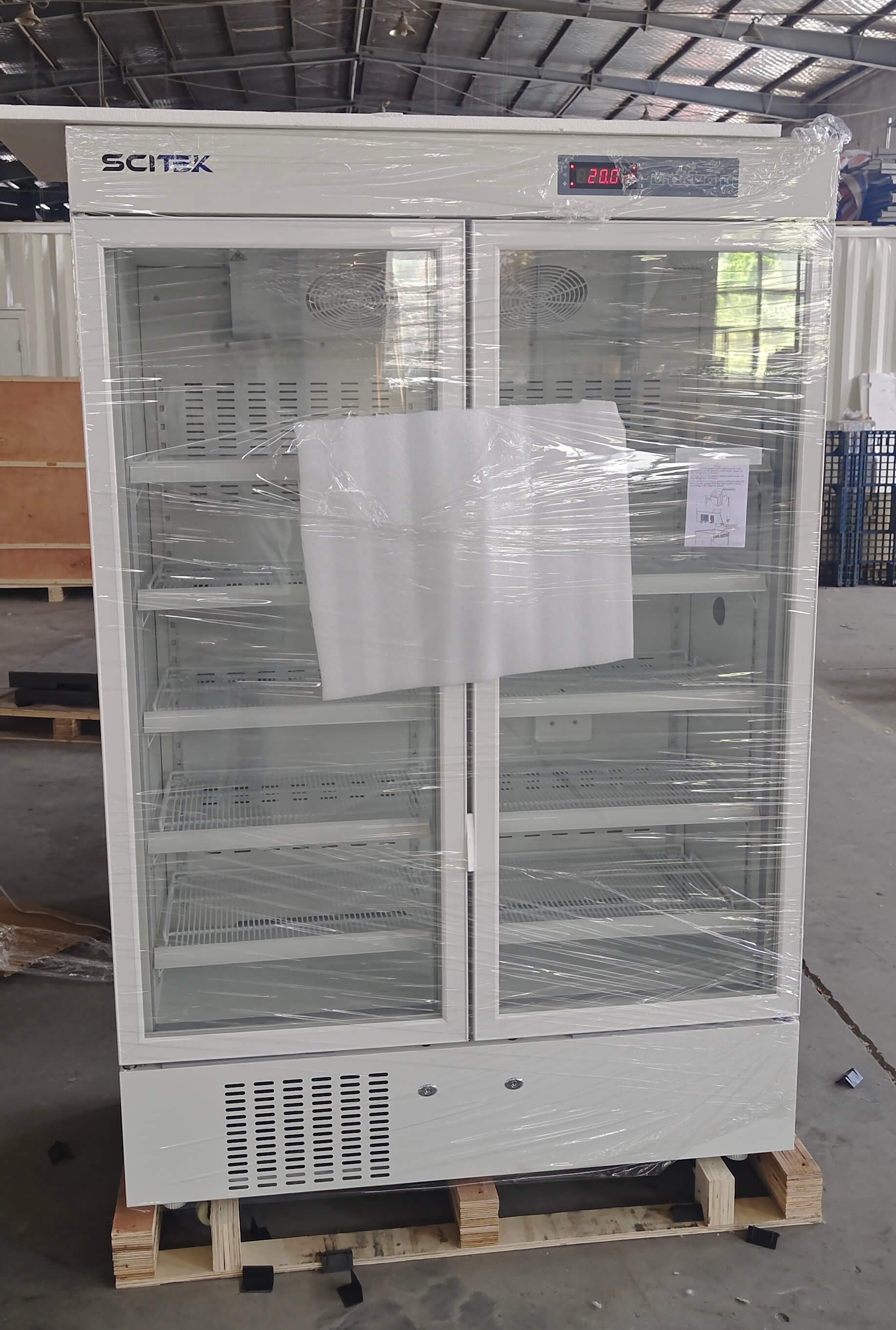 Laboratory Refrigerator 