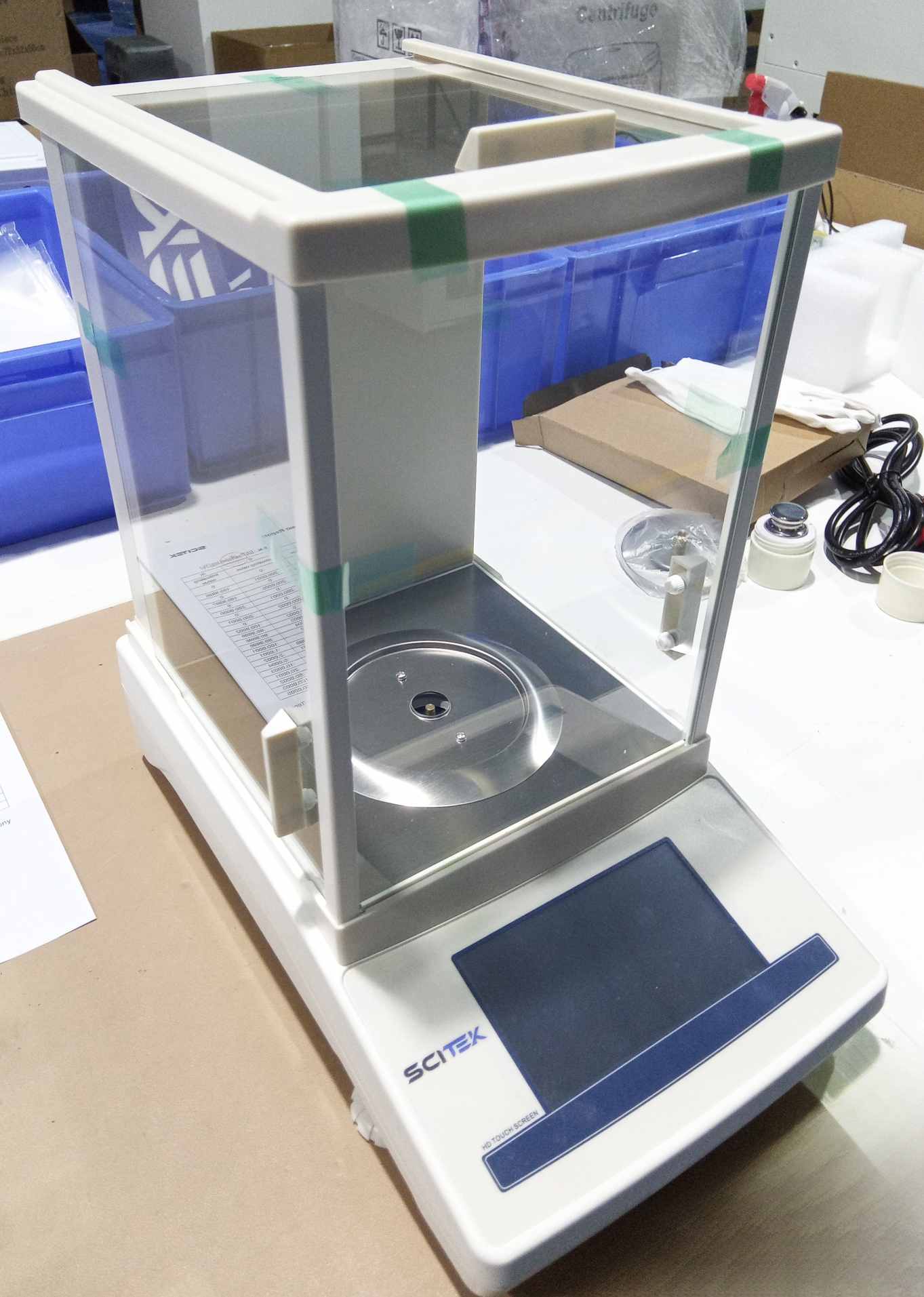 0.0001g Electronic Analytical Balance (2) 0.0001g Electronic Analytical Balance (2)
