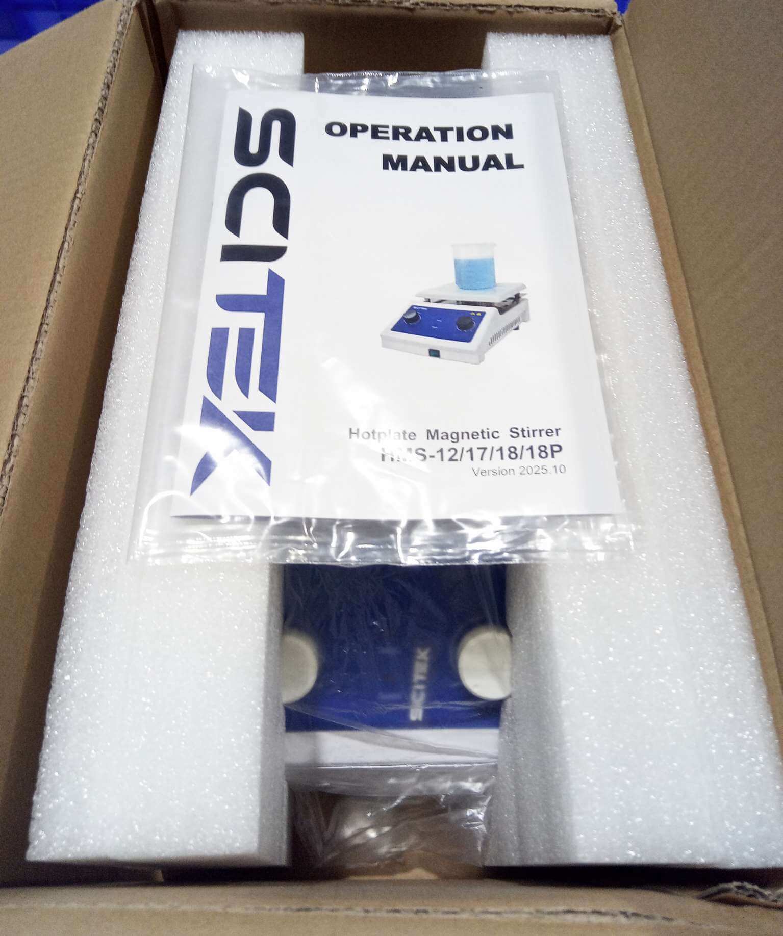 Hotplate Magnetic Stirrer.jpg