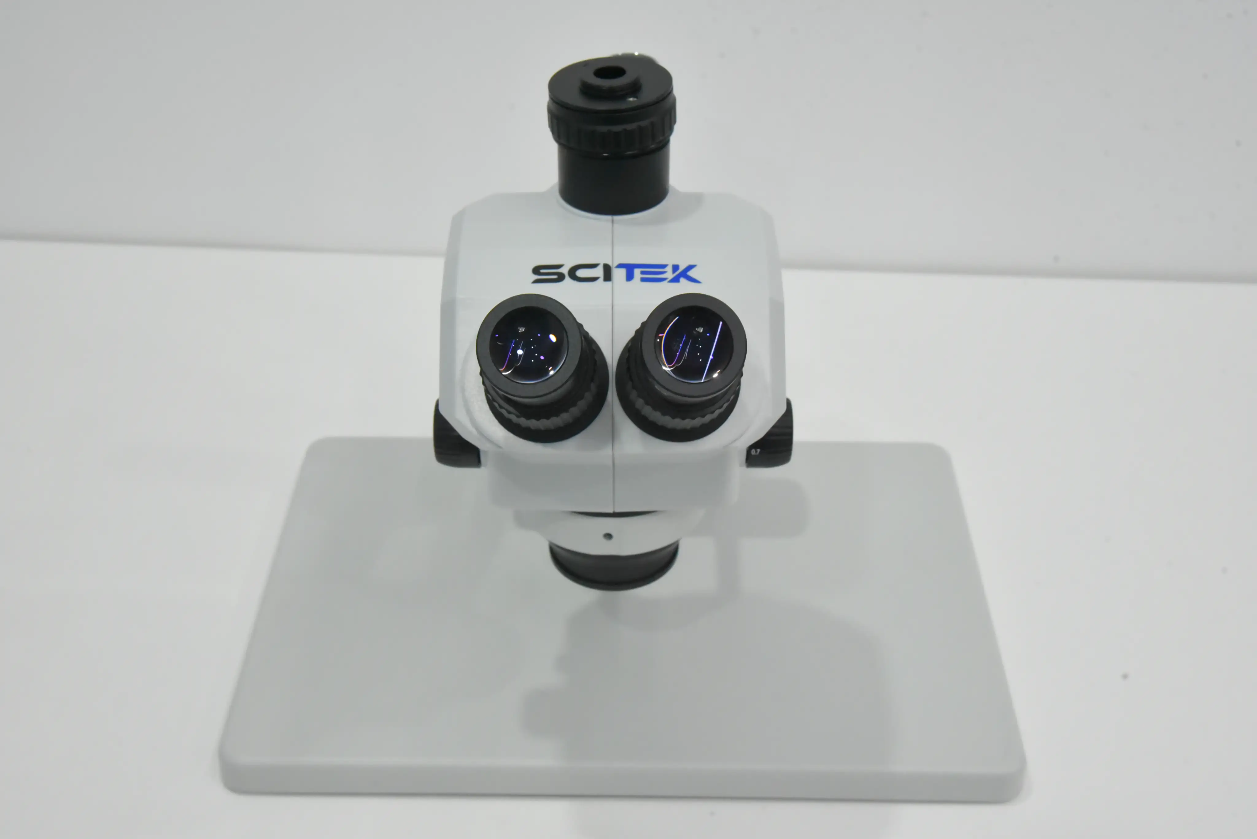 Stereo Zoom Microscope (1)-compressed