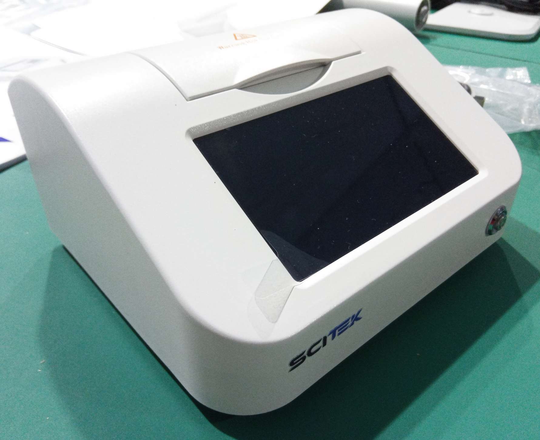 PCR-RFQ84 (10) PCR-RFQ84 (10)