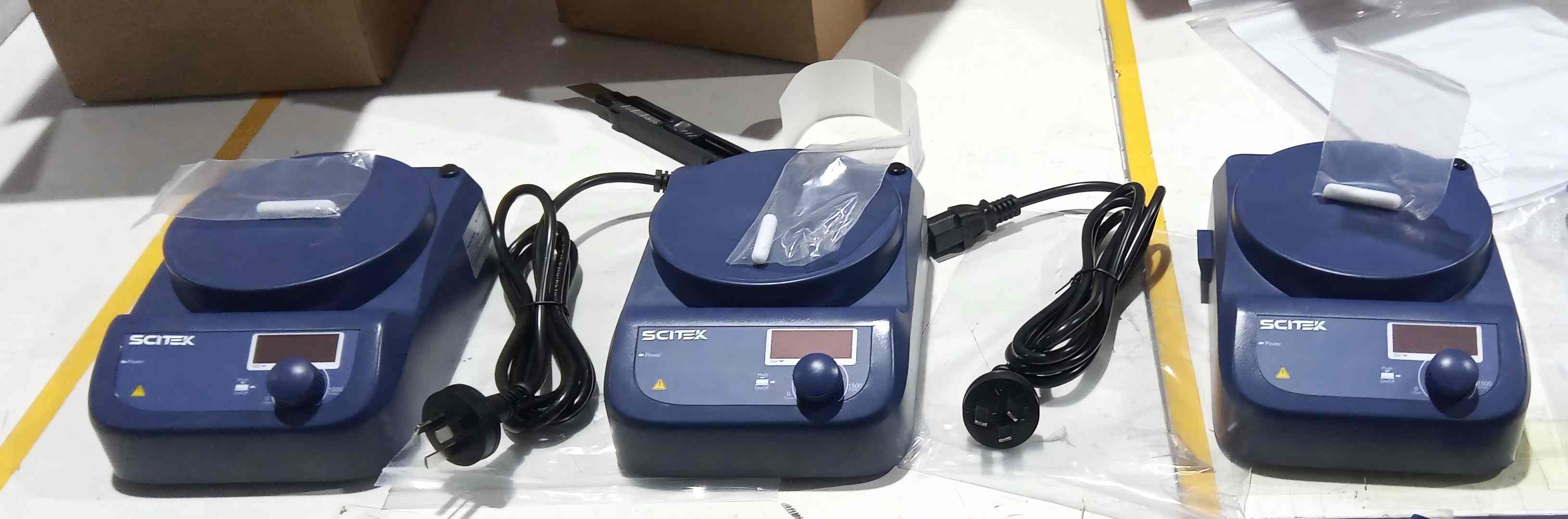 Magnetic Stirrer (1) Magnetic Stirrer (1)