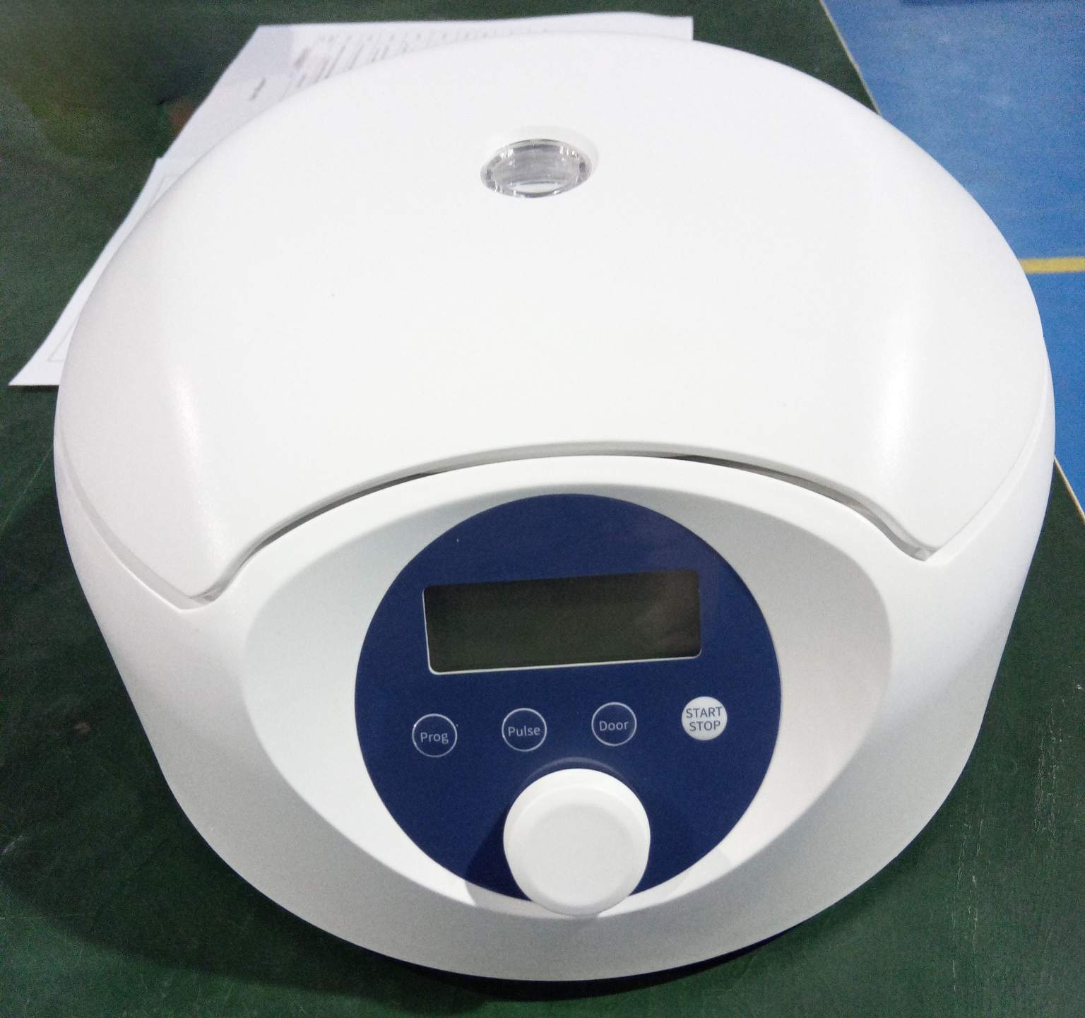 High Speed Mini Centrifuge (6) High Speed Mini Centrifuge (6)