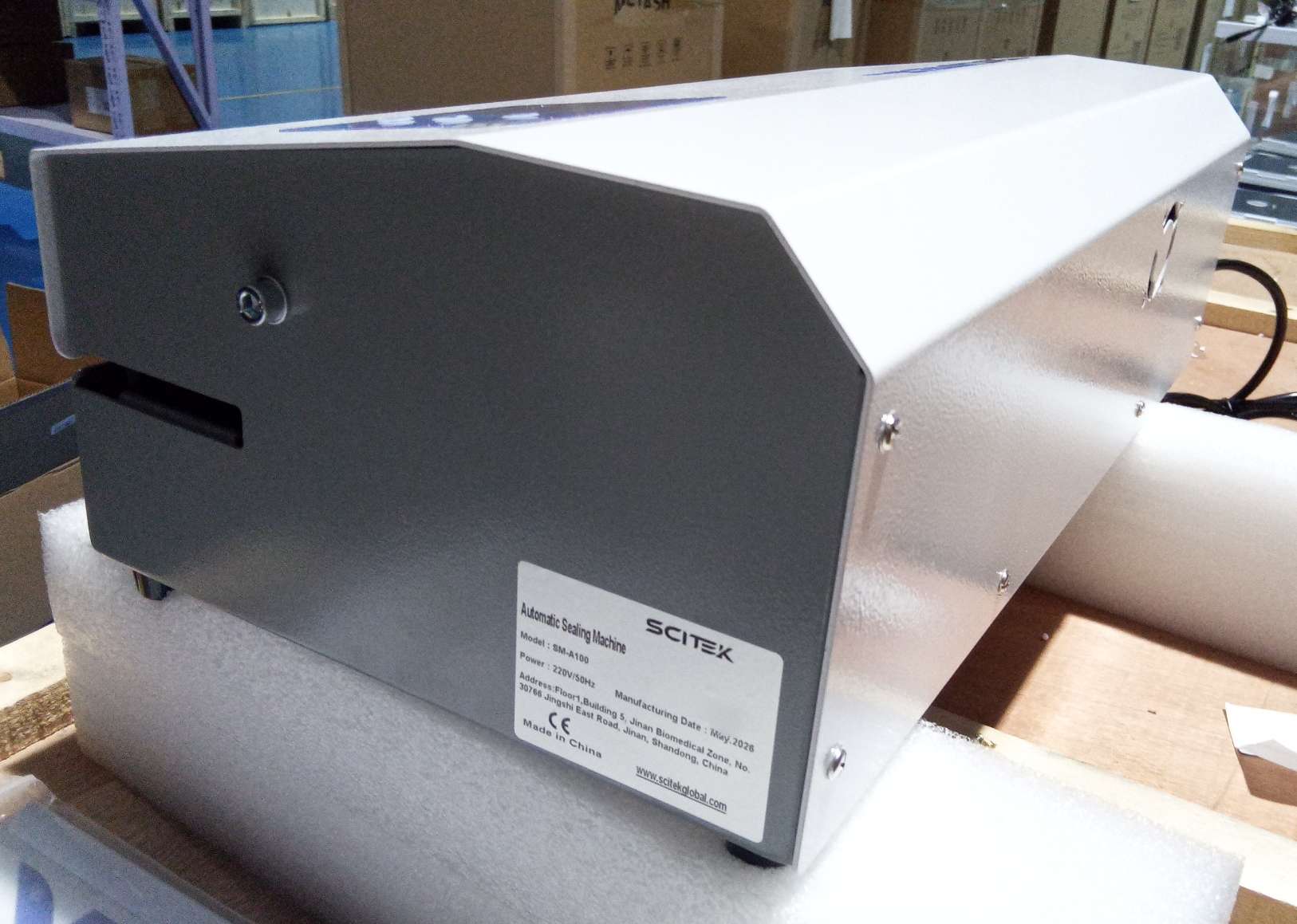 Automatic Sealing Machine (3) Automatic Sealing Machine (3)
