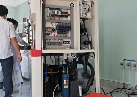 Pilot Freeze Dryer (2).png