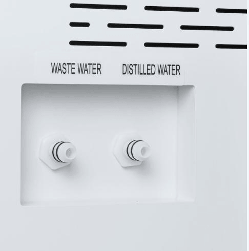 Snap-fit drain port