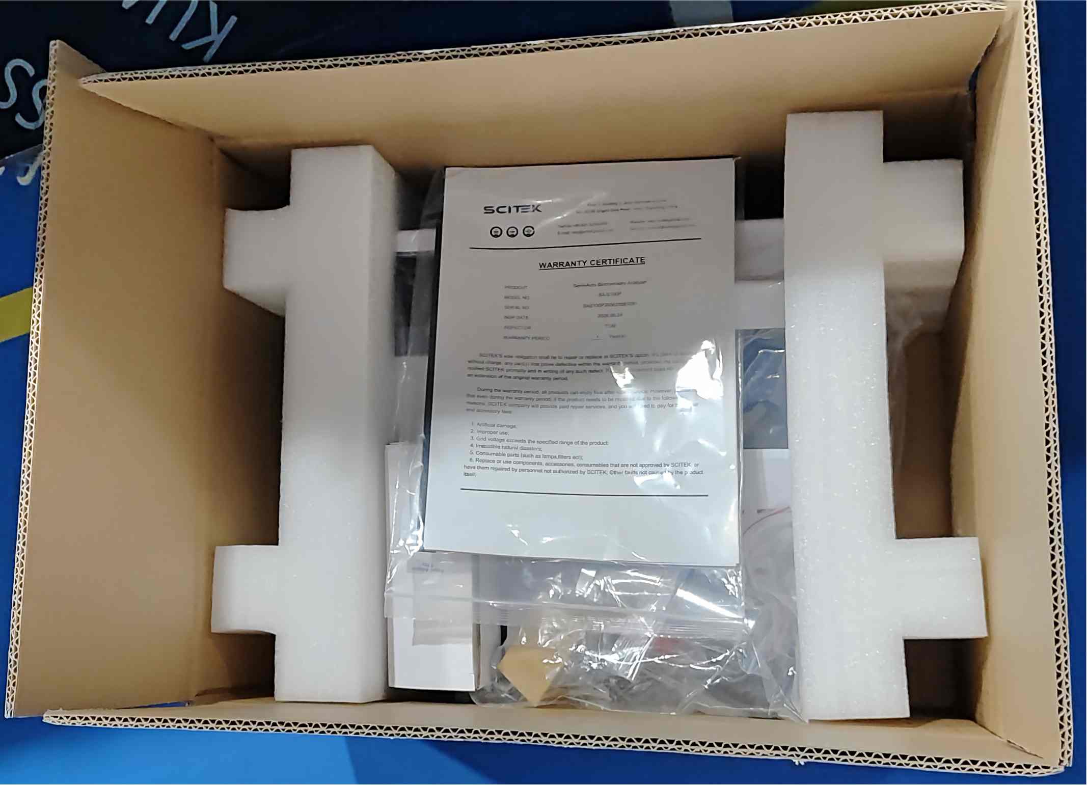 Semi-Auto Biochemistry Analyzer (6) Semi-Auto Biochemistry Analyzer Packing