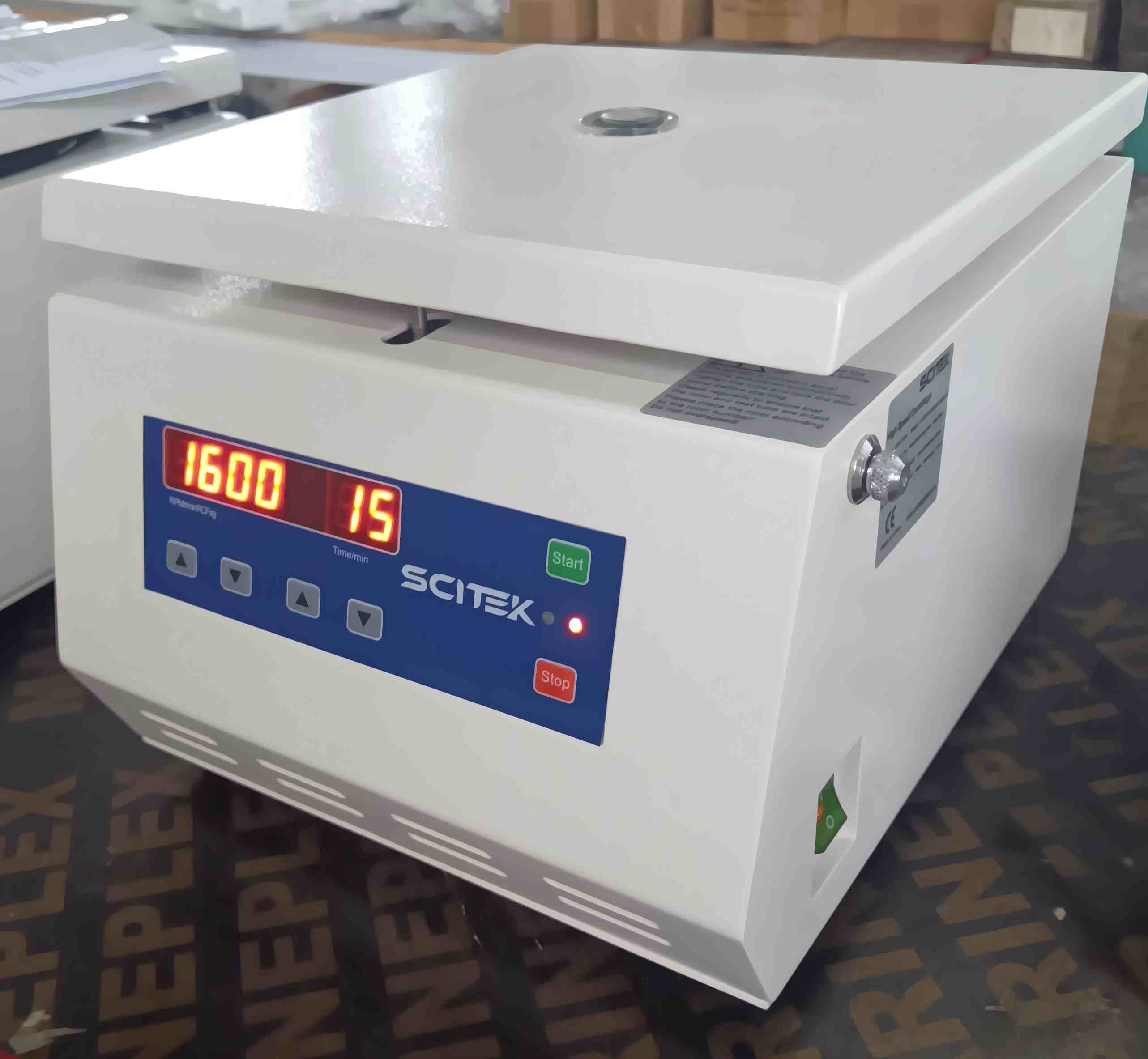 High Speed Centrifuge (3) High Speed Centrifuge (3)