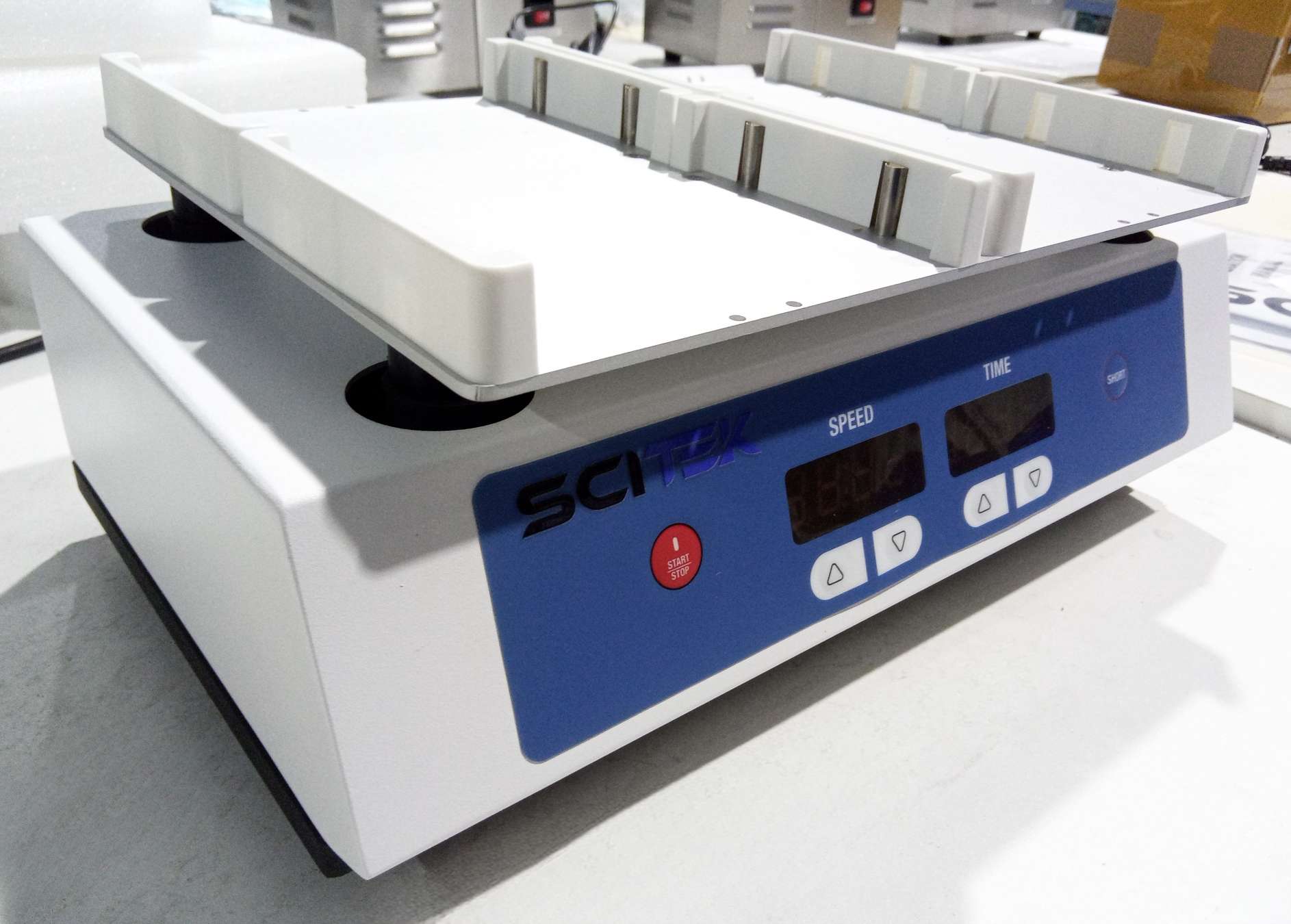 Microplate Shaker (1)