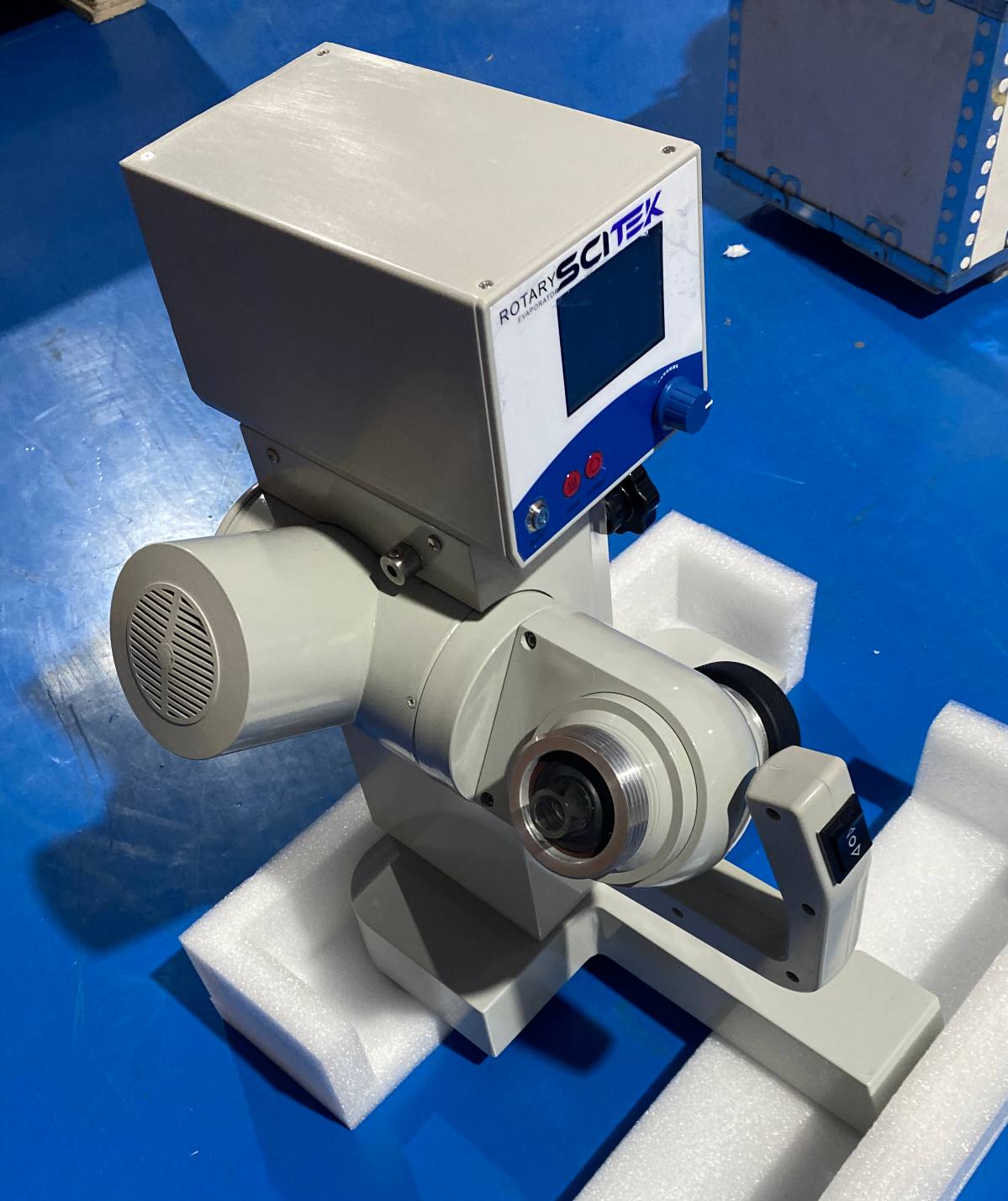 Rotary Evaporator (3) Rotary Evaporator (3)