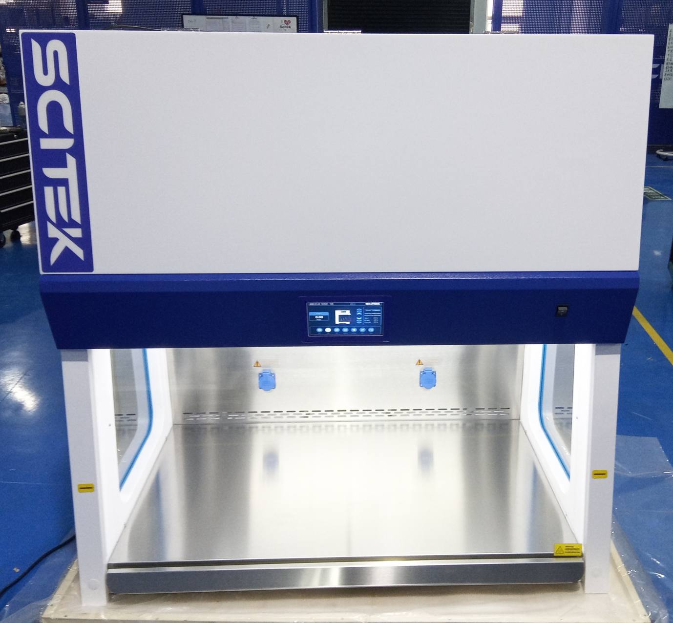 Laminar Flow Hoods