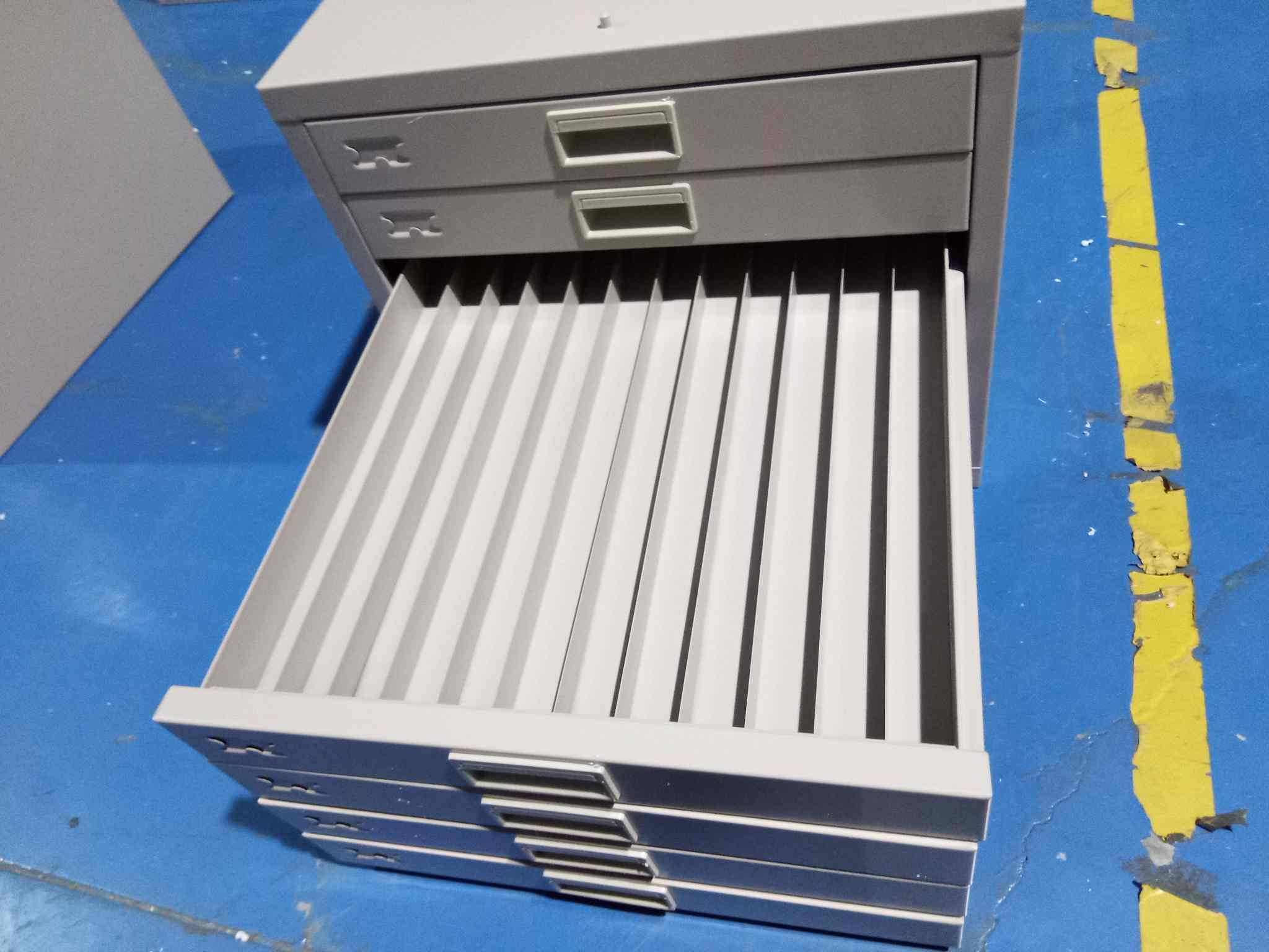 Paraffin Block Cabinet (1) Paraffin Block Cabinet (1)