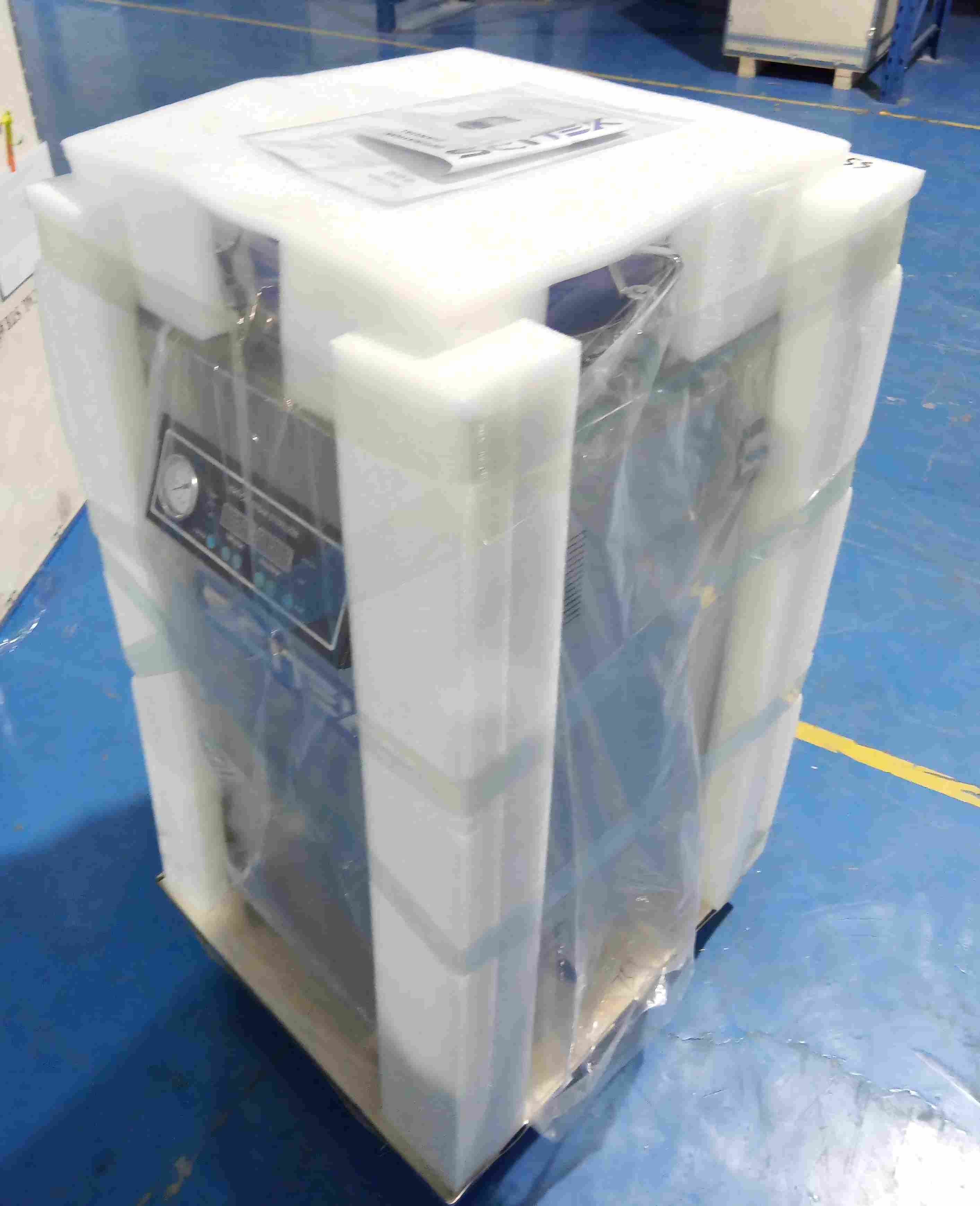 Vertical Pressure Steam Sterillzer (2) Vertical Pressure Steam Sterillzer (2)